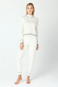 Alice Jogger